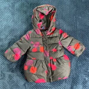 GAP Baby Primaloft Floral Peplum Puffer Jacket Black Floral Design 12-18 Months